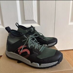 Adidas Five Ten Trailcross XT Green Oxide Black - Size 6.5